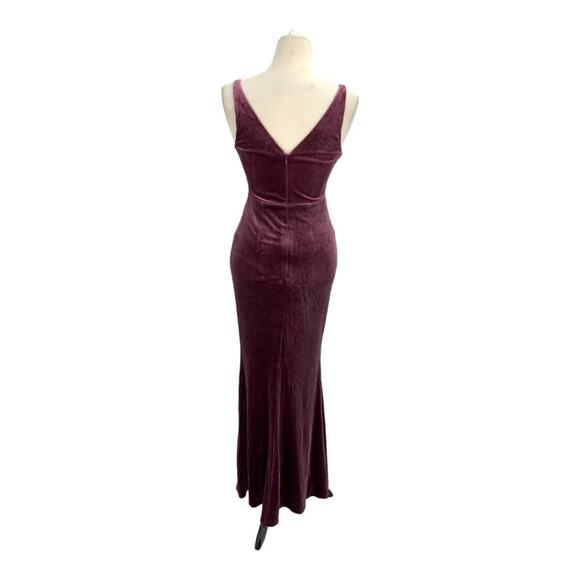 Lulu's Maliya Purple Velvet Gown Size Small NWOT $68 MSRP - Picture 8 of 8